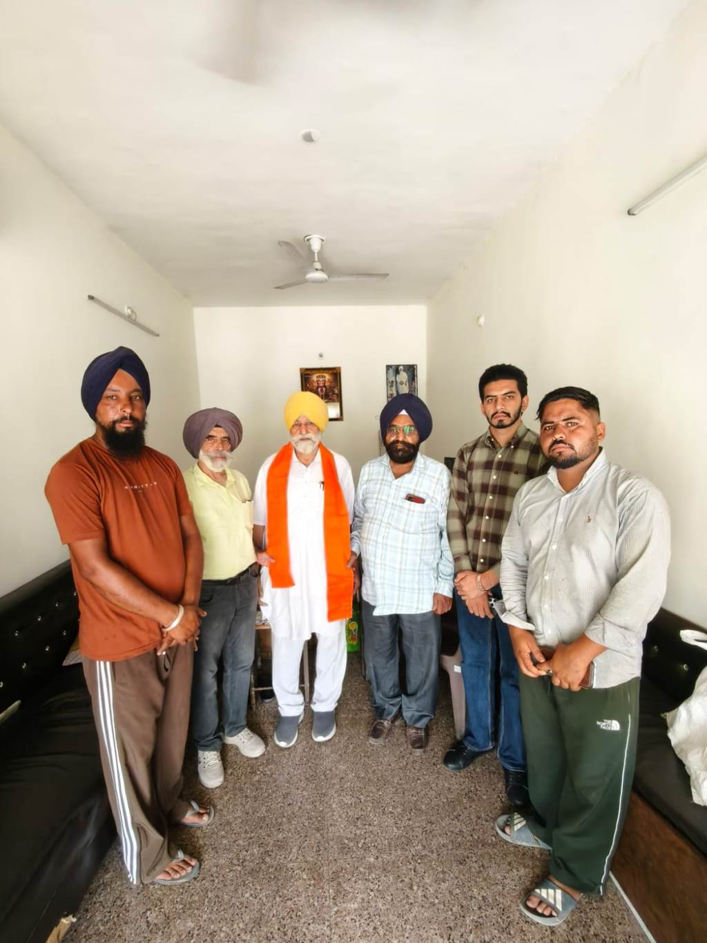 ਸੰਸਥਾਵਾਂ ਵਲੋਂ ਸ ਅਮਰਜੀਤ ਸਿੰਘ ਰਾਮਗੜ੍ਹੀਆ ਨੂੰ ਰਾਮਗੜ੍ਹੀਆ ਵੈਲਫ਼ੇਅਰ ਬੋਰਡ ਦਾ ਸਟੇਟ ਮੈਂਬਰ ਨਿੱਉਕਤ ਹੋਣ ਤੇ ਸਨਮਾਨਿਤ ਕੀਤਾ